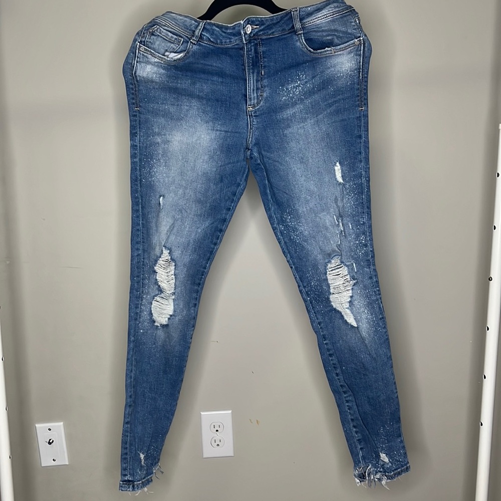 ZARA TRAFALUC DENIM JEANS